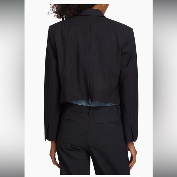 Frame
Cropped Pinstriped Blazer - Picture 3 of 7